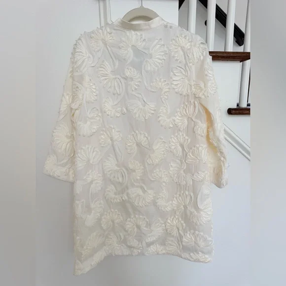 English Factory SCULPTED FLORAL MINI DRESS - size small - NWT - ivory - Picture 10 of 11